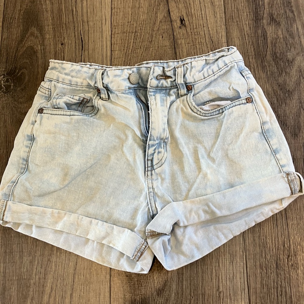 High waisted jean shorts